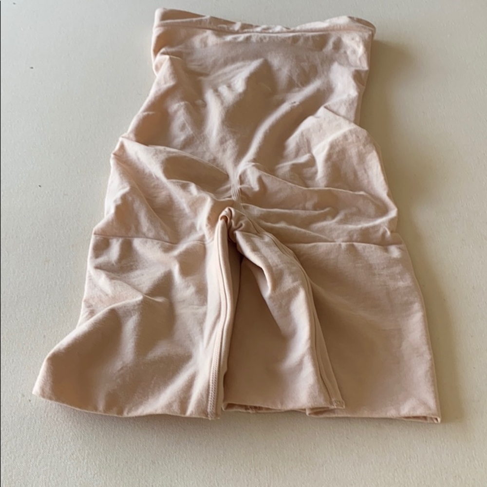 Spanx - Picture 3 of 3